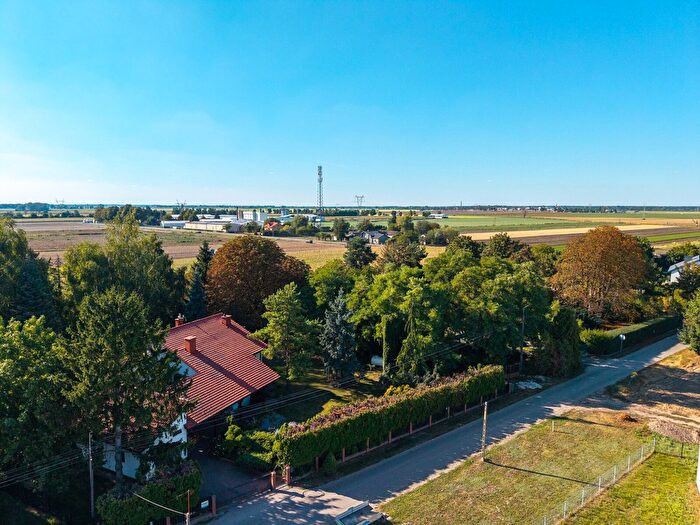 Dom 5-pokojowy na sprzedaż, Radzików