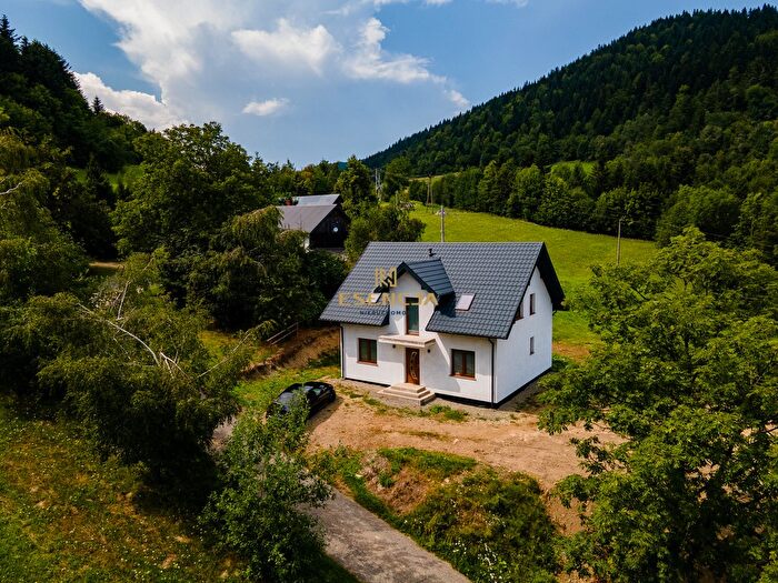 Dom 5-pokojowy na sprzedaż, Męcina