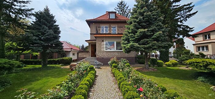 Dom 5-pokojowy na sprzedaż, Świdnica