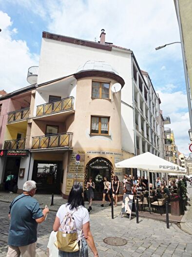 Mieszkanie 3-pokojowe do wynajęcia, Wrocław – Więzienna
