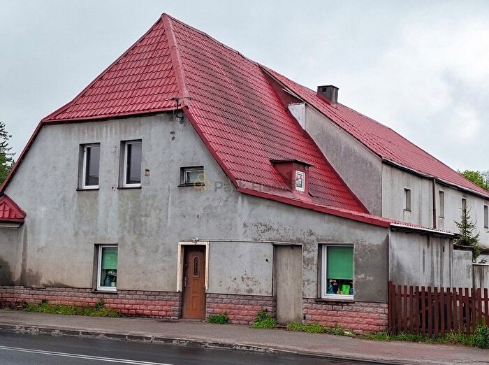 Dom 8-pokojowy na sprzedaż, Iłowa