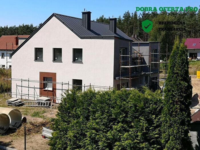 Dom 4-pokojowy na sprzedaż, Banino