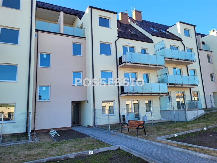 Mieszkanie 4-pokojowe na sprzedaż, Strzegom