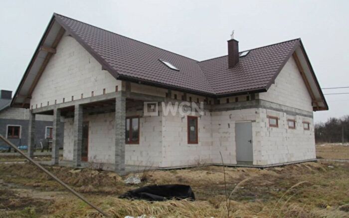 Dom 3-pokojowy na sprzedaż, Pińczyce