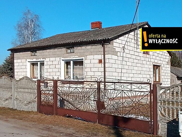 Dom 2-pokojowy na sprzedaż, Żarnów