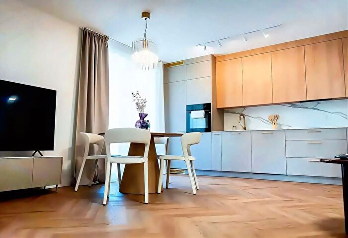 Mieszkanie 3-pokojowe na sprzedaż, Katowice – Modelarska