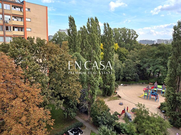 Mieszkanie 3-pokojowe na sprzedaż, Warszawa – Aleja Maja