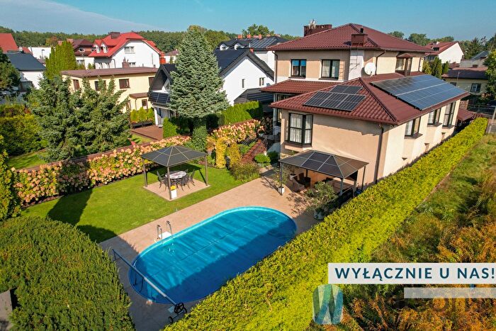 Dom 7-pokojowy na sprzedaż, Warszawa – Kolejarska