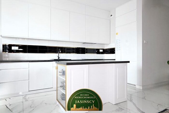 Mieszkanie 3-pokojowe na sprzedaż, Ciechanów