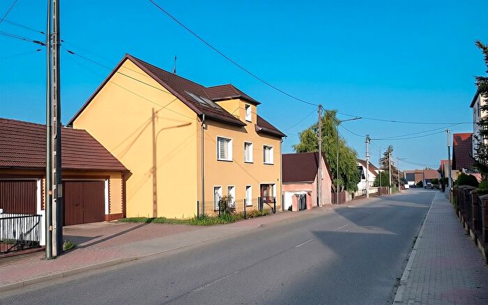 Mieszkanie 3-pokojowe na sprzedaż, Gogolin