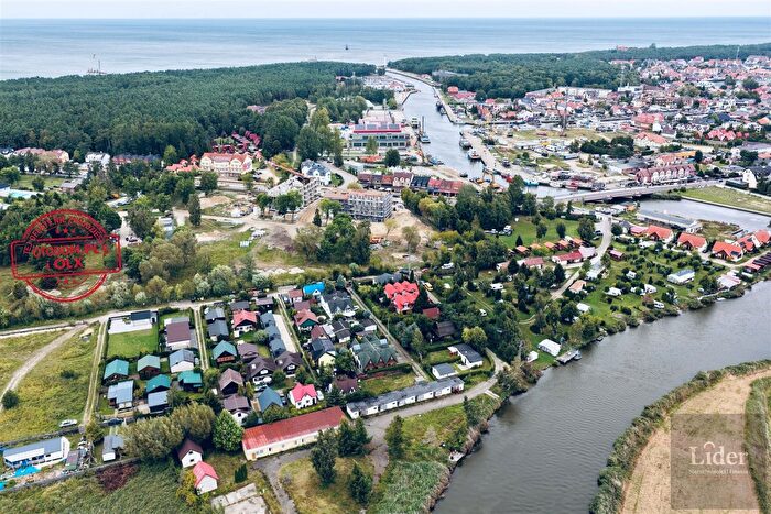 Dom 6-pokojowy na sprzedaż, Łeba