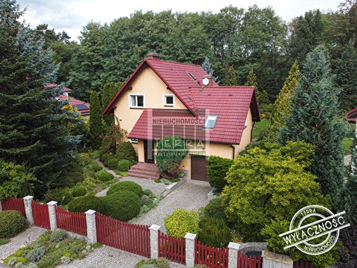Dom 4-pokojowy na sprzedaż, Zielona Góra