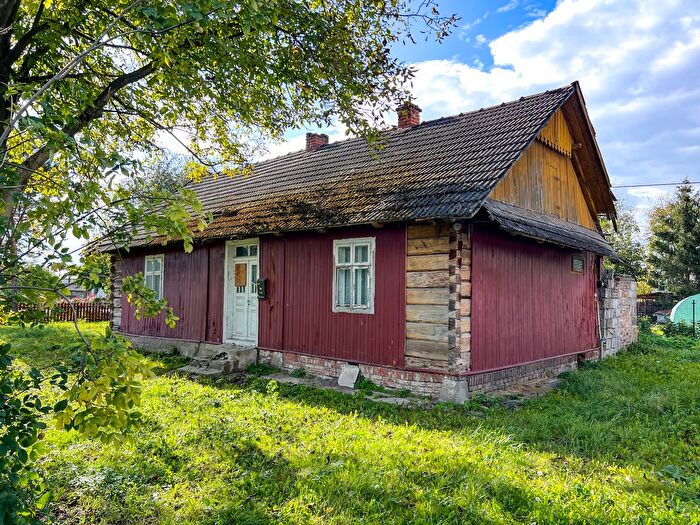 Dom 4-pokojowy na sprzedaż, Chałupki