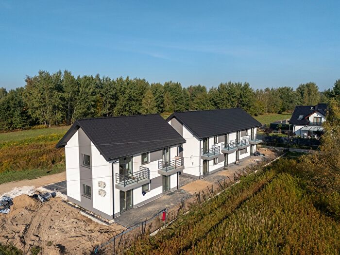 Mieszkanie 3-pokojowe na sprzedaż, Targowisko