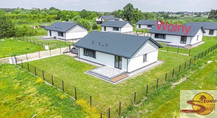 Dom 3-pokojowy na sprzedaż, Romanów