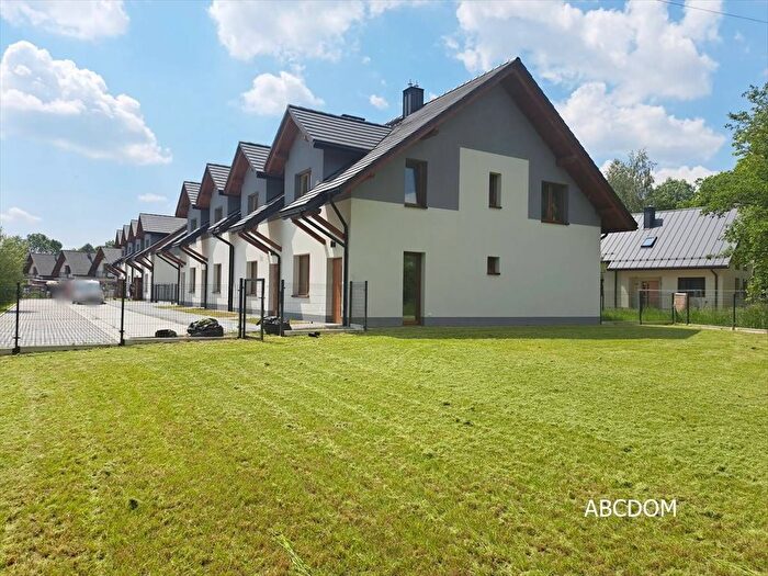 Mieszkanie 4-pokojowe na sprzedaż, Rybna