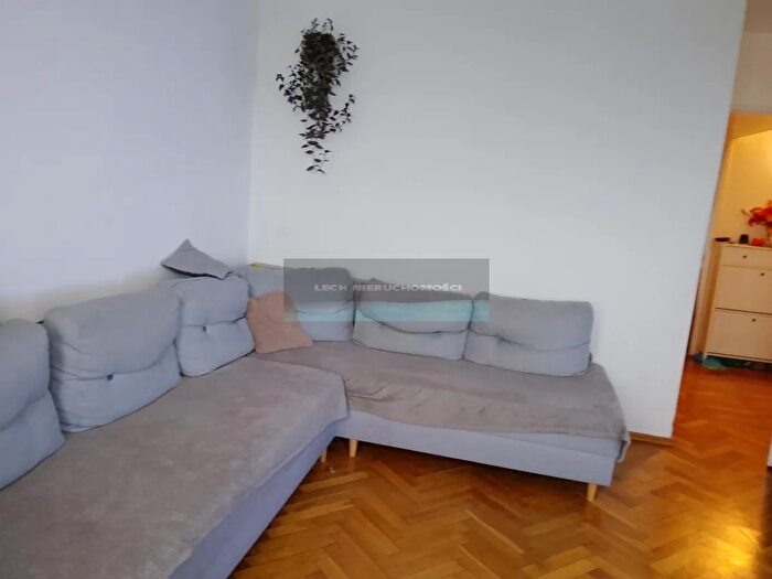 Mieszkanie 3-pokojowe na sprzedaż, Warszawa – Orzycka