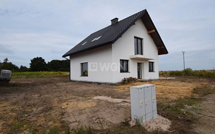 Dom 5-pokojowy na sprzedaż, Turów