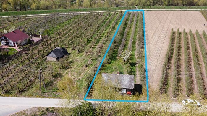 Dom 1-pokojowy na sprzedaż, Zakrzów