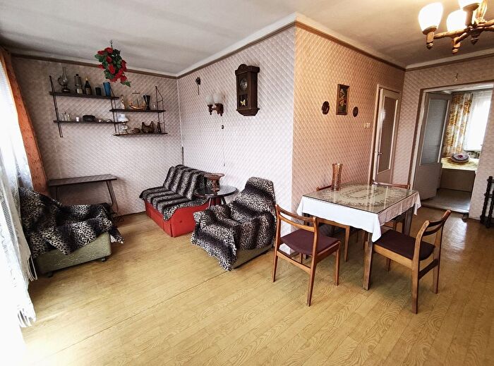 Mieszkanie 3-pokojowe na sprzedaż, Czeladź