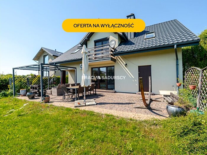 Dom 4-pokojowy na sprzedaż, Bochnia