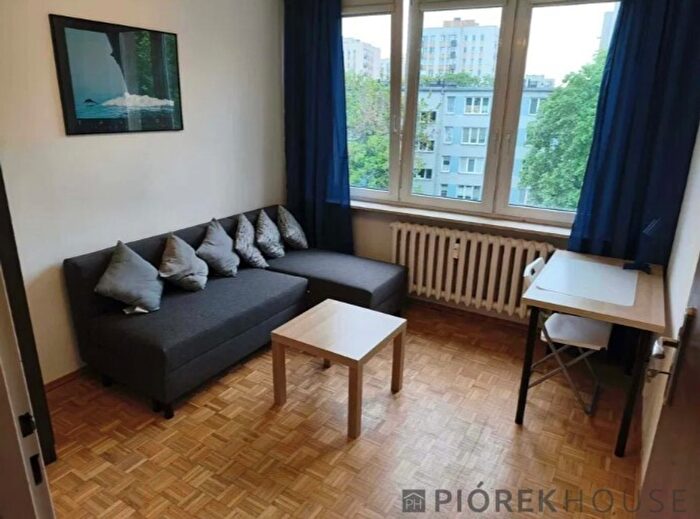 Mieszkanie 4-pokojowe na sprzedaż, Warszawa – Suwalska