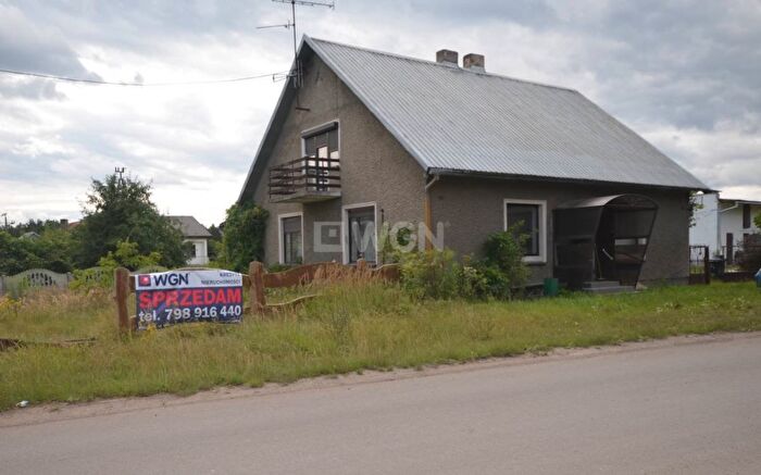 Dom 7-pokojowy na sprzedaż, Trębaczew