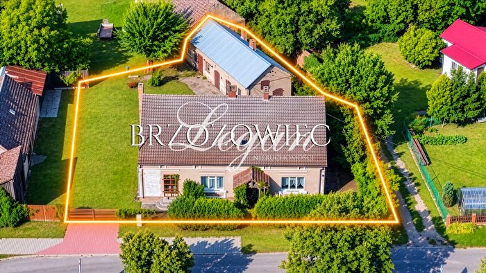 Dom 6-pokojowy na sprzedaż, Brzozowiec