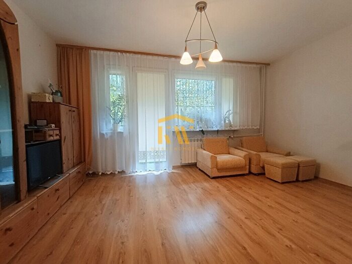 Mieszkanie 3-pokojowe na sprzedaż, Radom