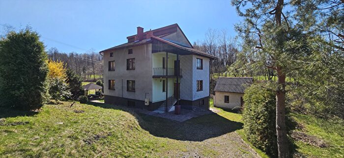 Dom 7-pokojowy na sprzedaż, Zagórnik