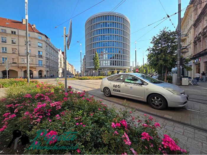 Mieszkanie 3-pokojowe na sprzedaż, Poznań – Gwarna