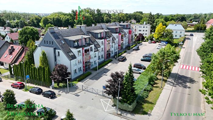 Mieszkanie 4-pokojowe na sprzedaż, Starogard Gdański