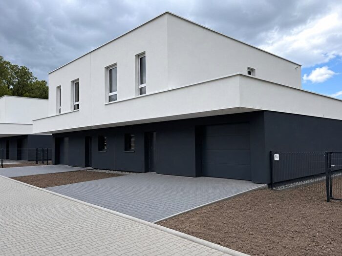 Dom 4-pokojowy na sprzedaż, Bytom – Spacerowa
