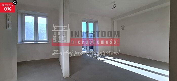 Mieszkanie 4-pokojowe na sprzedaż, Brzeg