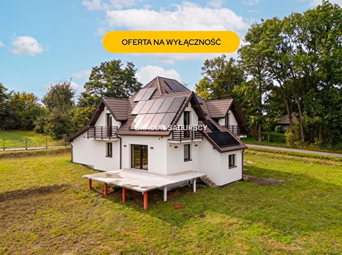 Dom 5-pokojowy na sprzedaż, Szczytniki