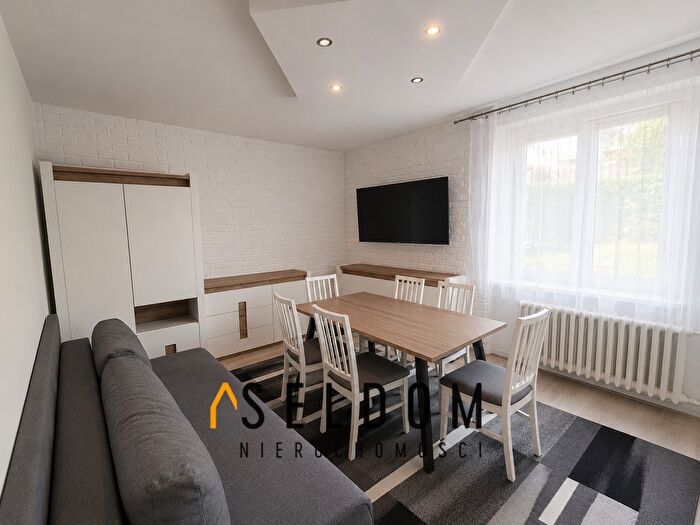 Mieszkanie 3-pokojowe na sprzedaż, Jelenia Góra