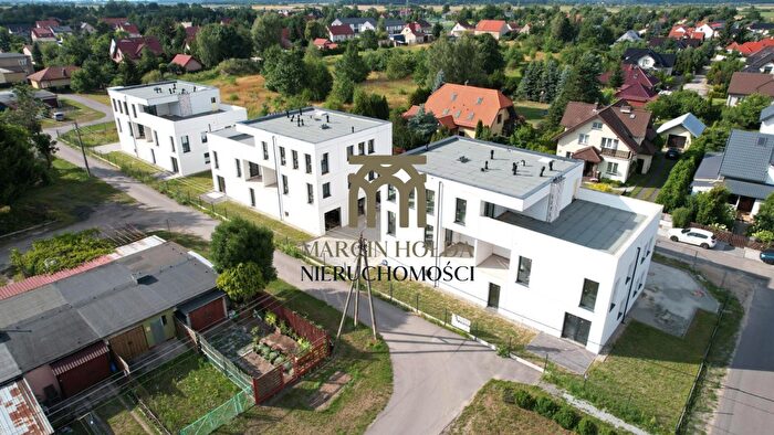 Mieszkanie 4-pokojowe na sprzedaż, Groblice