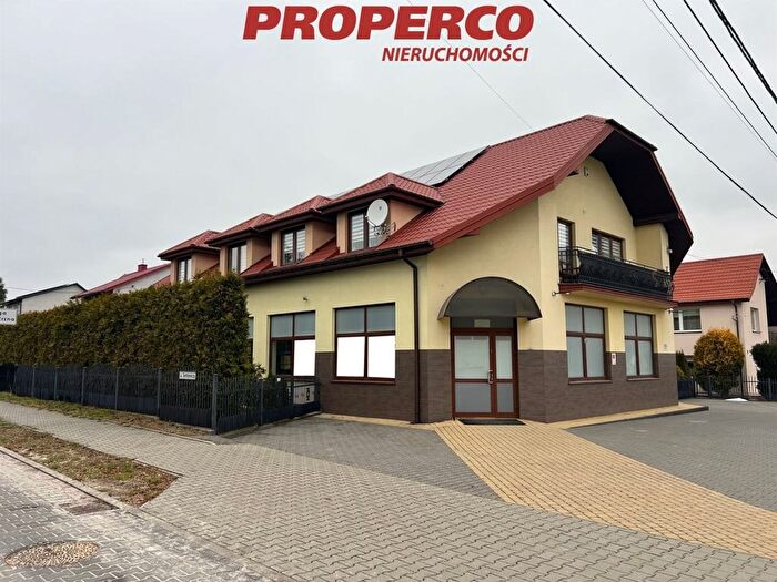 Dom 5-pokojowy na sprzedaż, Piekoszów