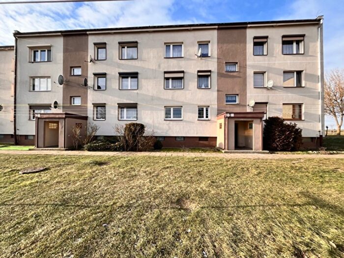 Mieszkanie 3-pokojowe na sprzedaż, Pomarzanowice