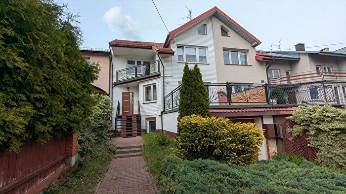 Dom 6-pokojowy na sprzedaż, Białystok – Nadburzańska
