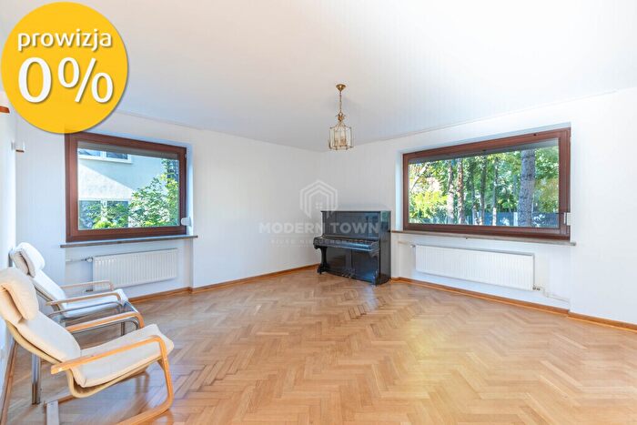 Dom 5-pokojowy do wynajęcia, Warszawa – Obornicka