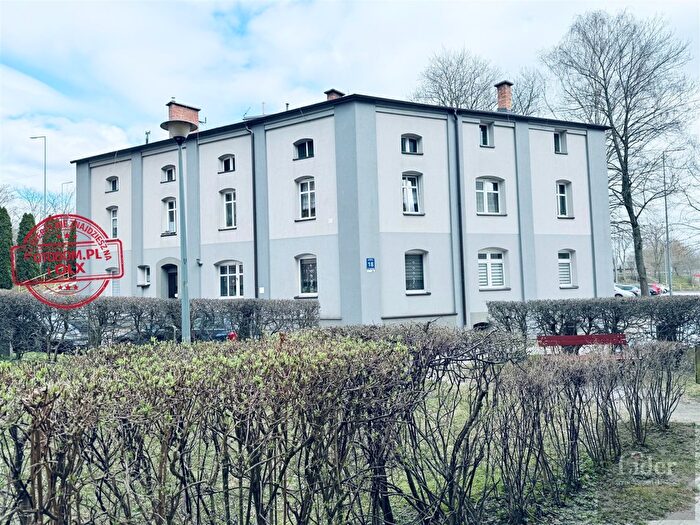 Mieszkanie 4-pokojowe na sprzedaż, Lębork – Przyzamcze