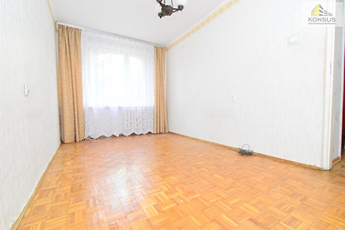 Mieszkanie 3-pokojowe na sprzedaż, Kielce