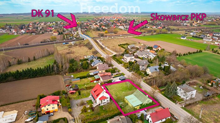Dom 4-pokojowy na sprzedaż, Skowarcz