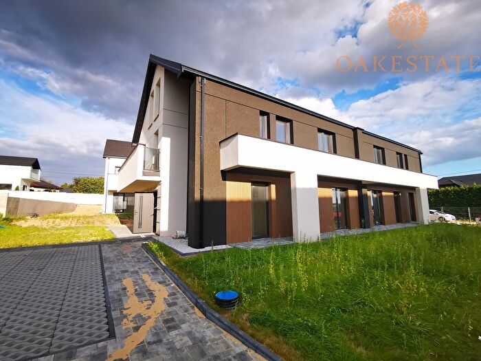 Mieszkanie 4-pokojowe na sprzedaż, Domaszowice