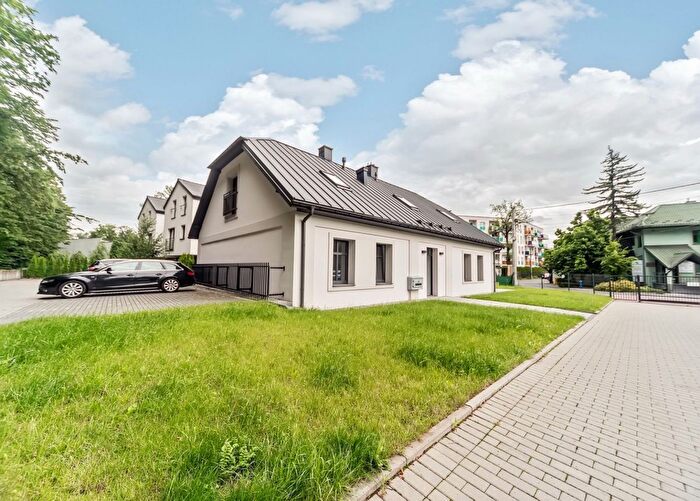 Mieszkanie 3-pokojowe na sprzedaż, Bielsko-Biała
