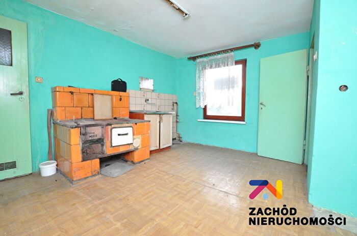 Mieszkanie 3-pokojowe na sprzedaż, Zabór