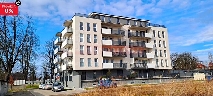 Mieszkanie 3-pokojowe na sprzedaż, Brzeg