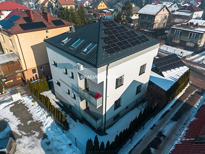 Dom 12-pokojowy na sprzedaż, Niepołomice