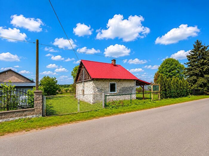 Dom 2-pokojowy na sprzedaż, Tyniec